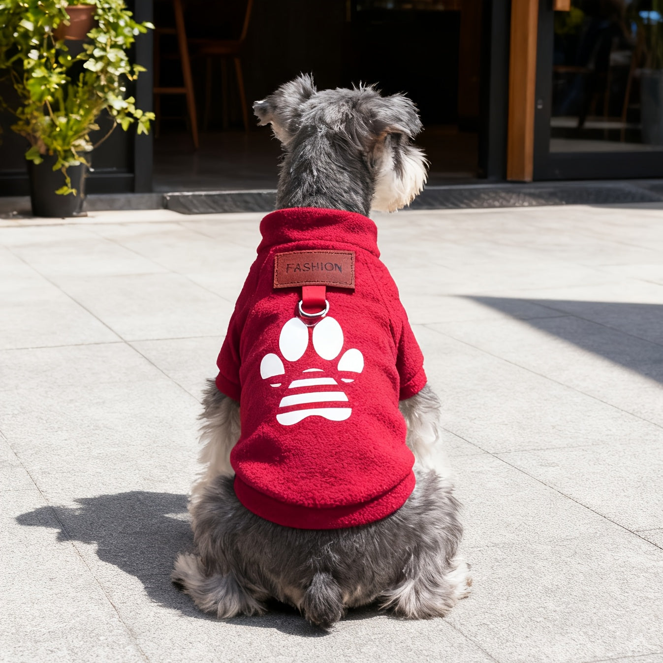 Pull tout doux avec logo en forme de patte pour chien avec 1 anneau intégré pour pouvoir attacher une laisse, bien chaud, facile à enfiler, diverses couleurs