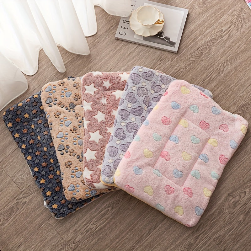 Tapis confortable pour chien et chat, épais et bien chaud, motif imprimé de cœurs, diverses couleurs