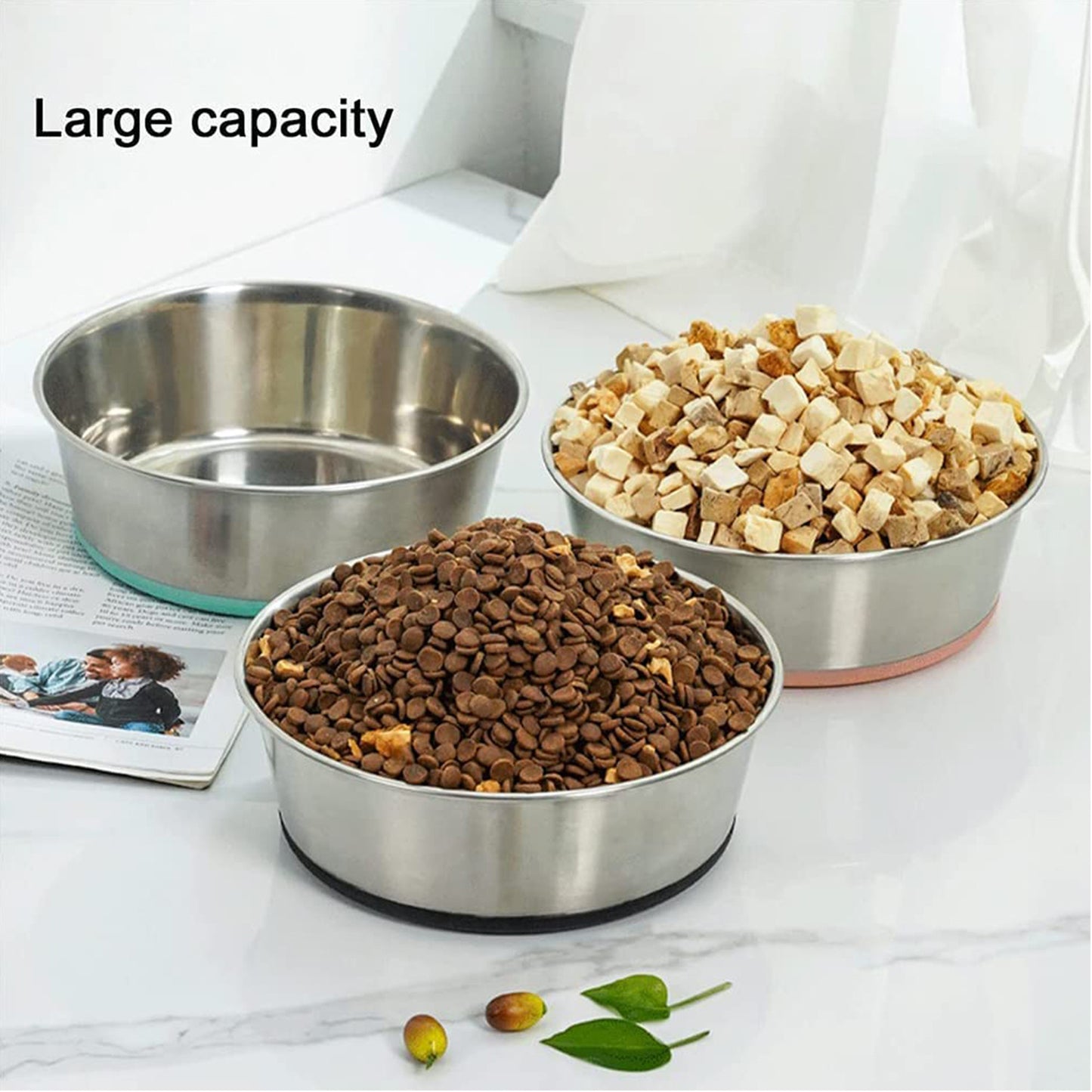 Gamelle pour chien en acier inoxydable personnalisable avec base antidérapante en caoutchouc de diverses couleurs - Nom de l'animal et divers motifs pour personnaliser la gamelle