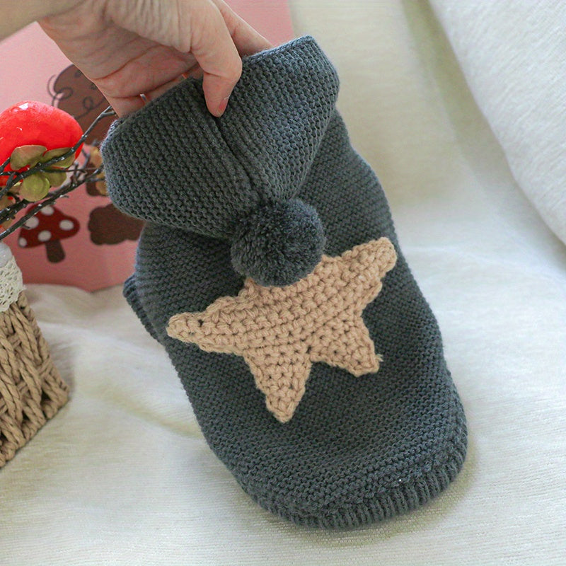 Pull à capuche tricoté pour chien, gris anthracite avec étoile beige dans le dos, pompon sur la capuche, bien chaud, facile à enfiler