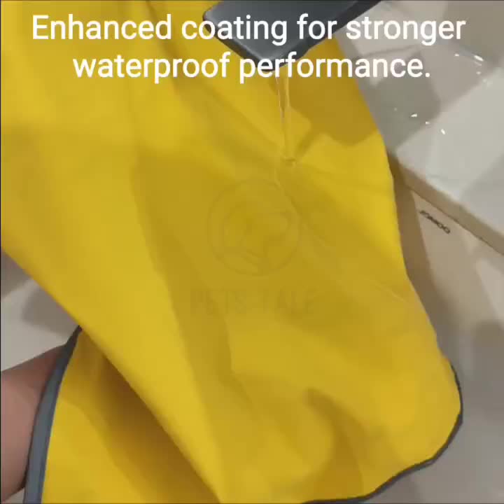 Imperméable jaune, réversible avec motifs, pour chien