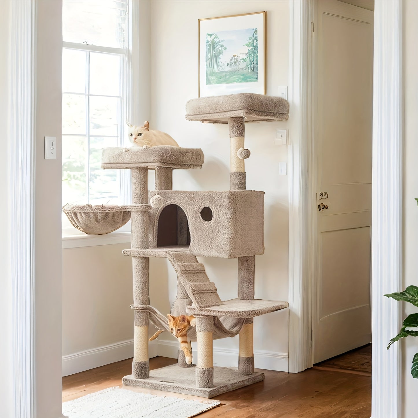 Arbre à chat, tour à plusieurs niveaux, perchoir ultra-doux en peluche avec jouets suspendus, cachette fermée, nid douillet et poteaux à griffer résistants, diverses couleurs