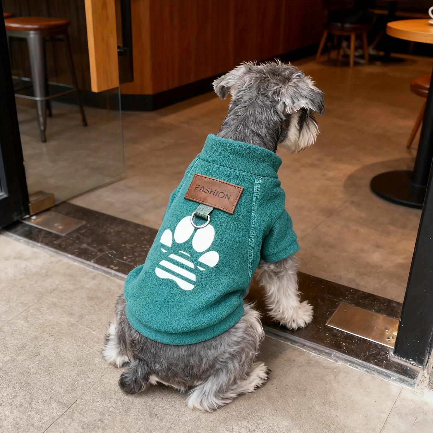 Pull tout doux avec logo en forme de patte pour chien avec 1 anneau intégré pour pouvoir attacher une laisse, bien chaud, facile à enfiler, diverses couleurs