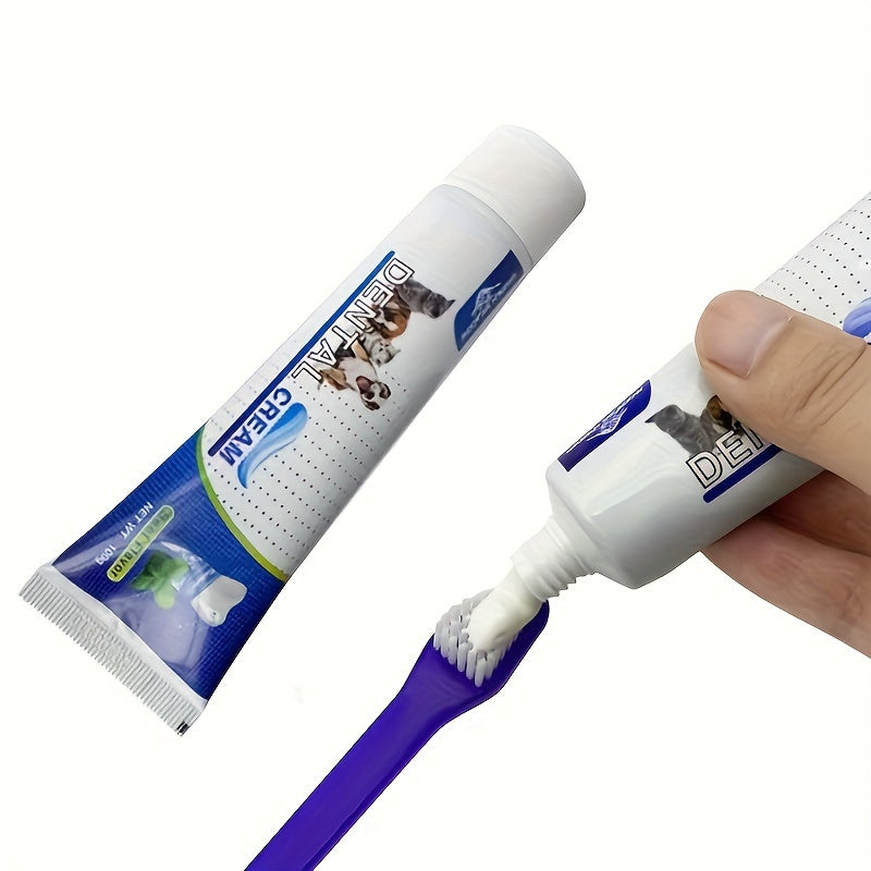 Kit pour soins bucco-dentaires comprenant : brosses à dents, dentifrice, embouts pour doigts et brosses de toilettage. Pour chats et chiens