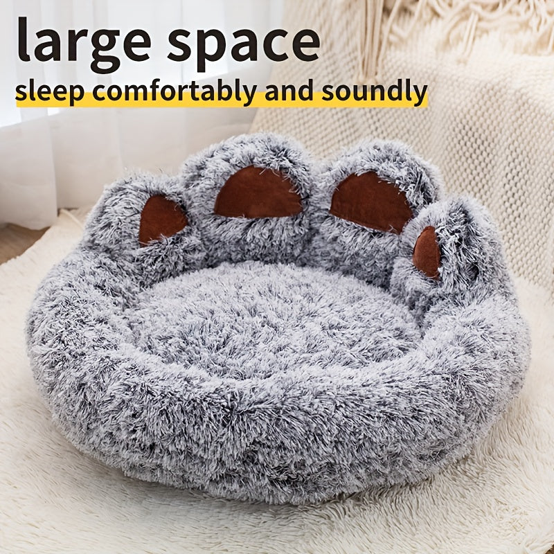 Un lit douillet en forme de patte d'ours adapté aux chiens et aux chats, offrant une solution de couchage douce et confortable pour vos compagnons à quatre pattes, diverses couleurs
