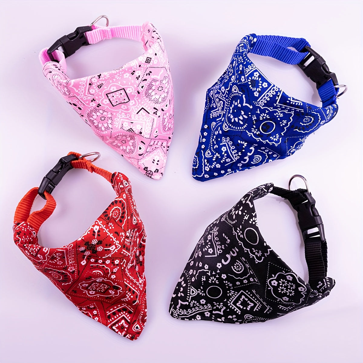 Bandana personnalisable et collier ajustable pour chien - Nom personnalisé, fermeture à pression, plusieurs couleurs disponibles : rose, noir, rouge et bleu