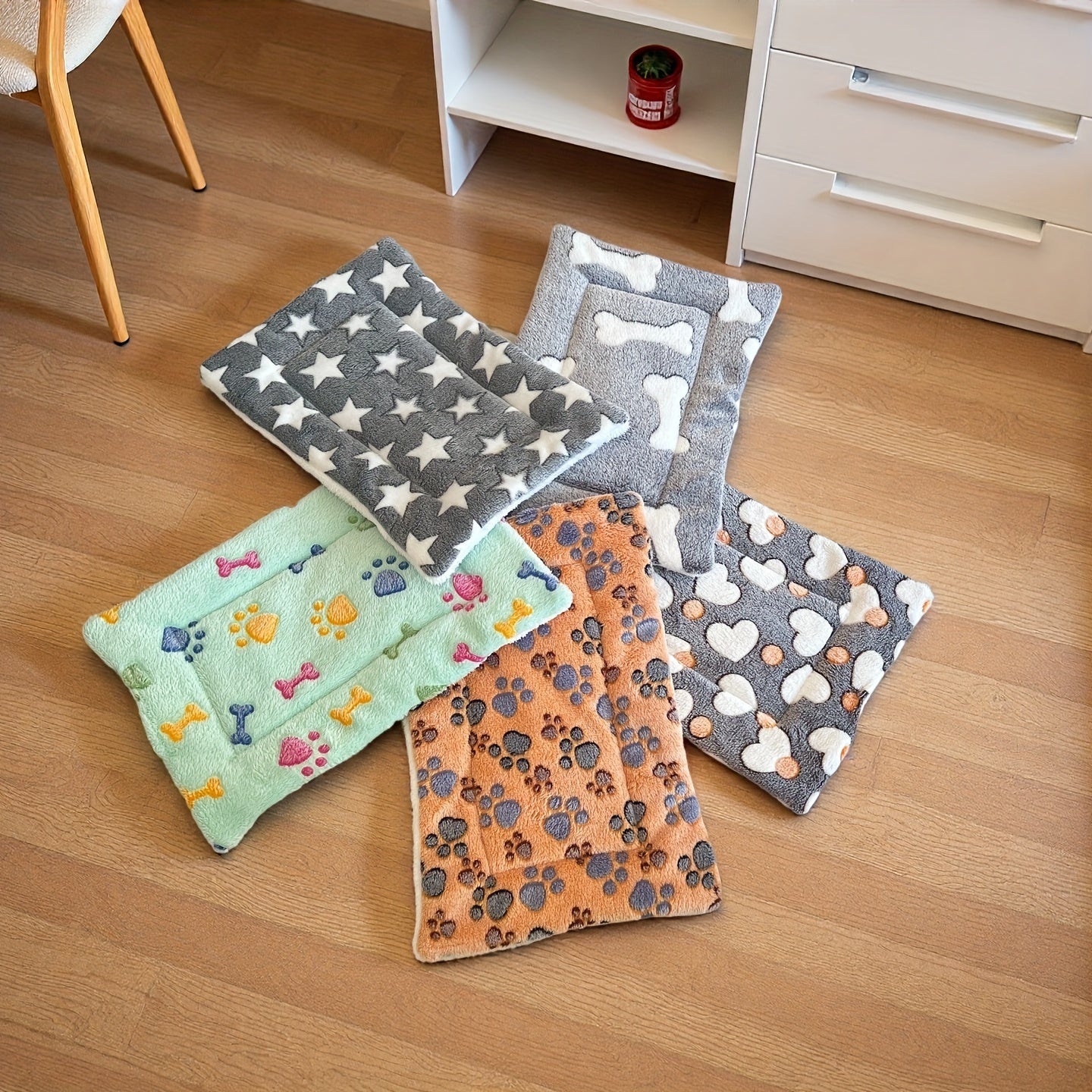 Tapis pour chien et chat, en peluche toute douce, bien chaud et confortable, motifs divers