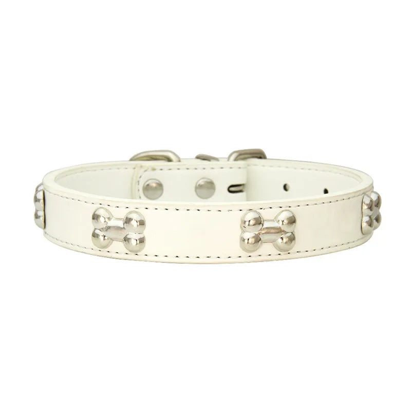 Collier en cuir avec rivets en forme d'os. Collier pour chien de petite, moyenne et grande taille, diverses couleurs