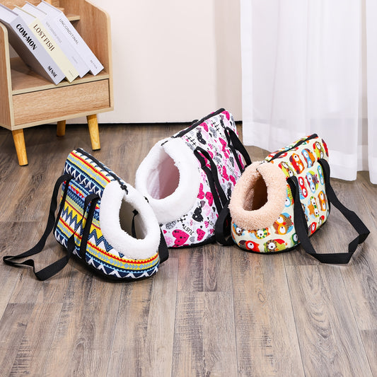 Sac de transport pour chien, portage à l'épaule, intérieur fourré en peluche pour garder votre compagnon à 4 pattes bien au chaud, divers motifs