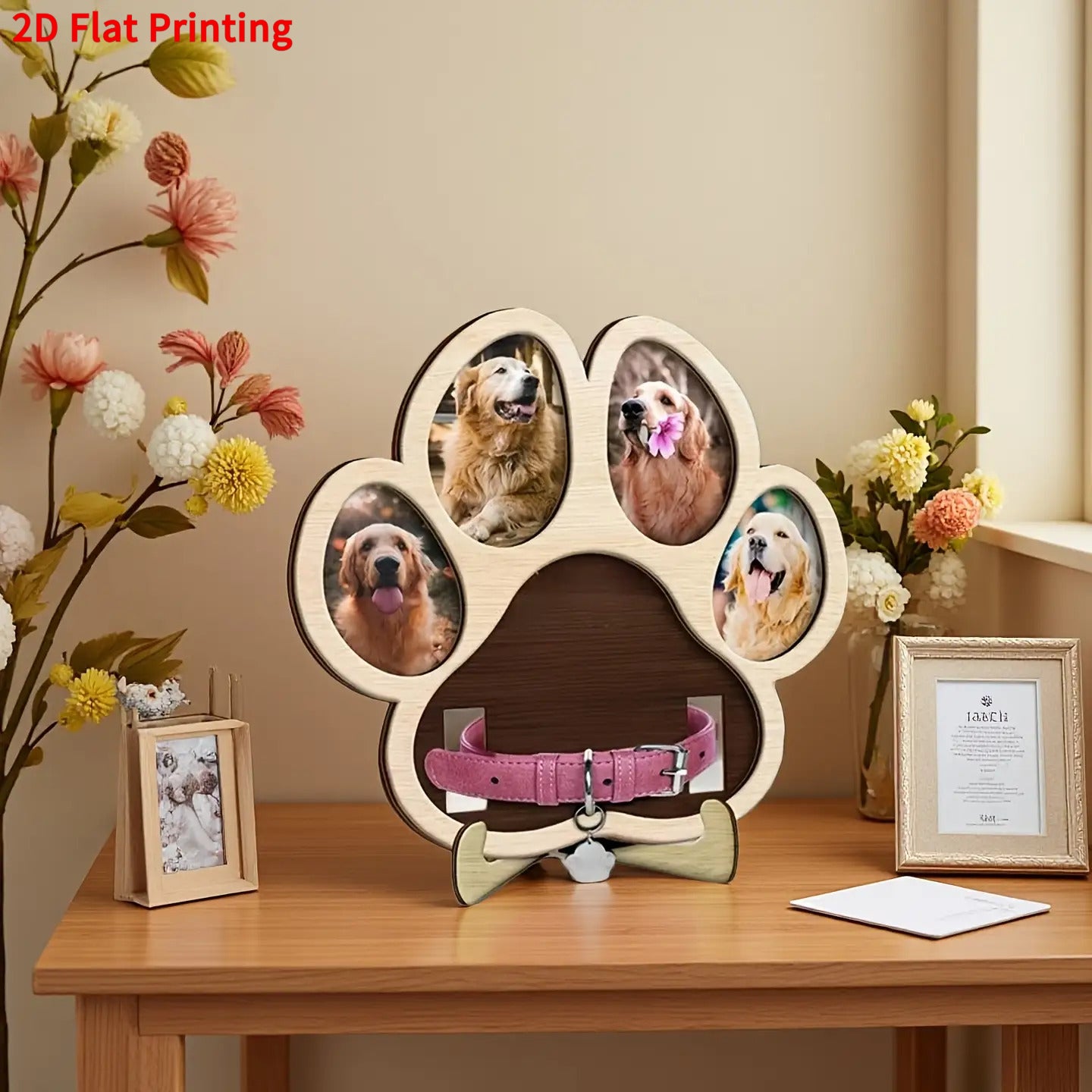 Cadre photos commémoratif avec support, en bois plat 2D, en forme de patte de chien - disposition de 4 photos + emplacement pour mettre le collier de votre animal disparu