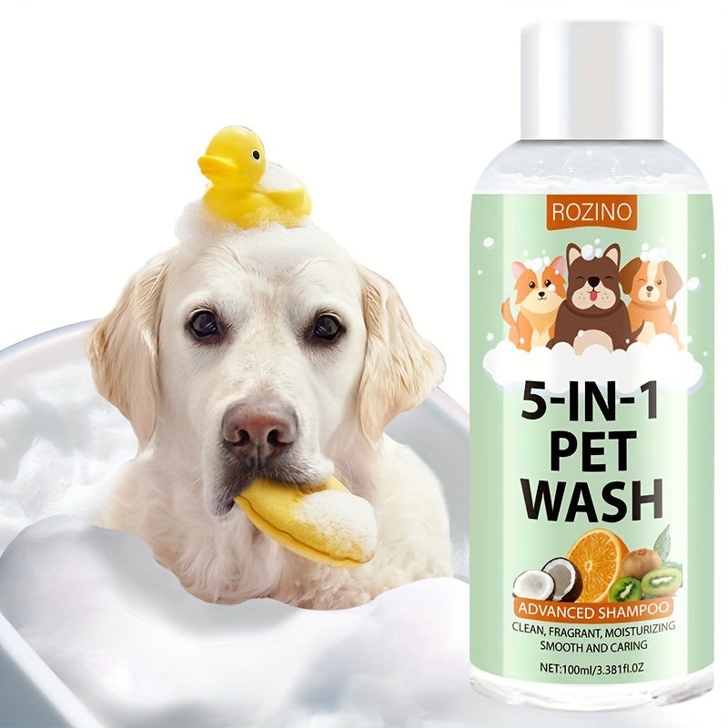 Shampooing pour chien et chat au parfum rafraîchissant, aux propriétés nettoyantes et hydratantes en profondeur, double action soin de la peau et élimination des odeurs, pour une fourrure propre, douce et brillante