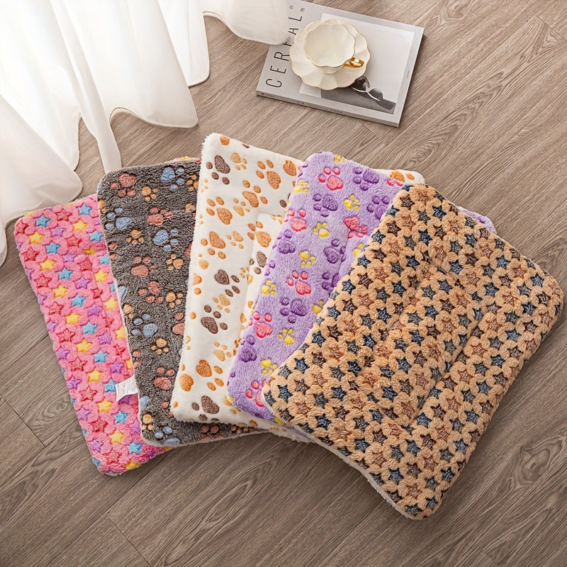 Tapis confortable pour chien et chat, épais et bien chaud, motif imprimé de cœurs, diverses couleurs