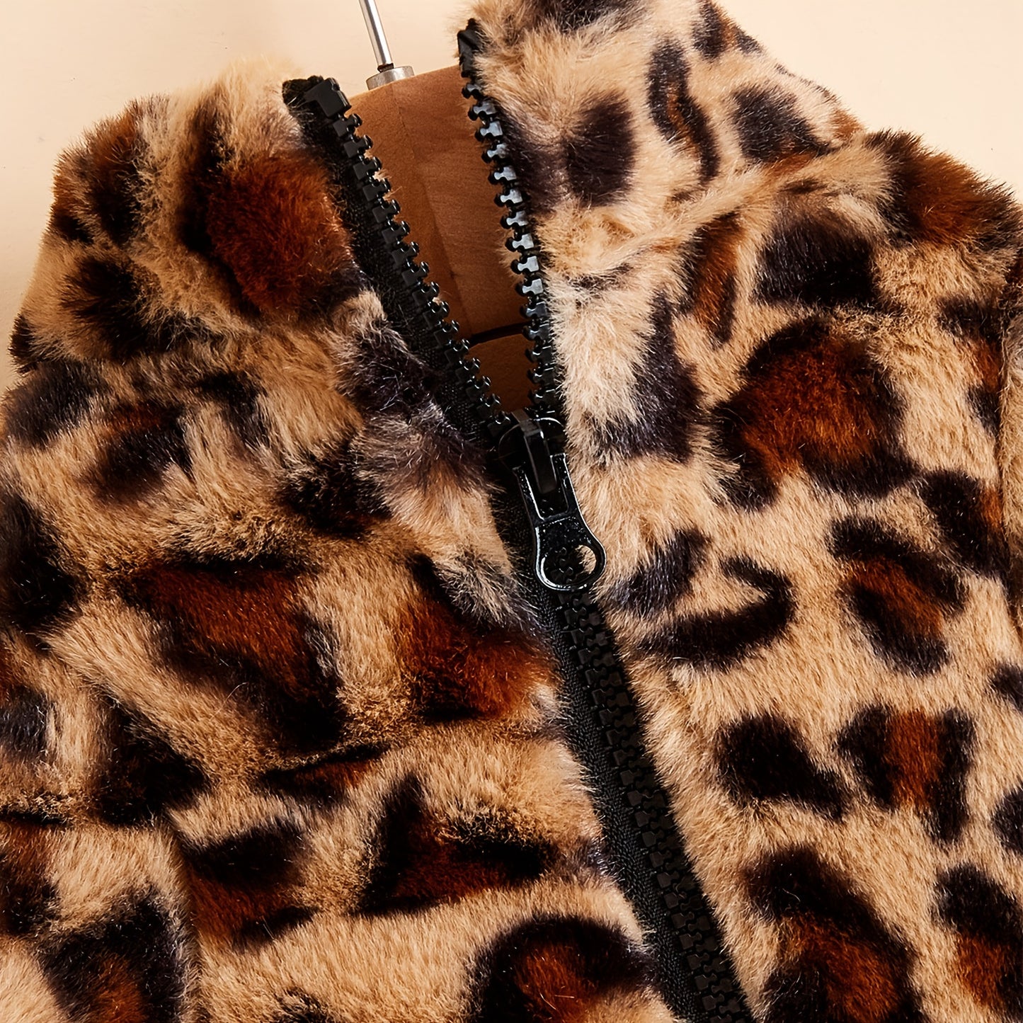 Veste confortable à imprimé léopard pour chiens de petite taille - Vêtement d'hiver chaud, zippé, facile à enfiler