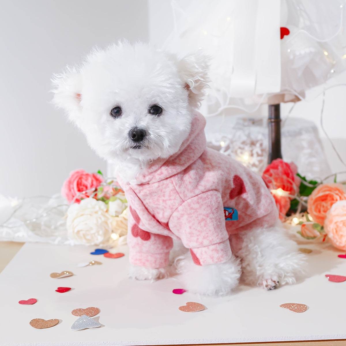 Sweat à capuche épais et confortable pour chiens, rose avec petits cœurs rouges